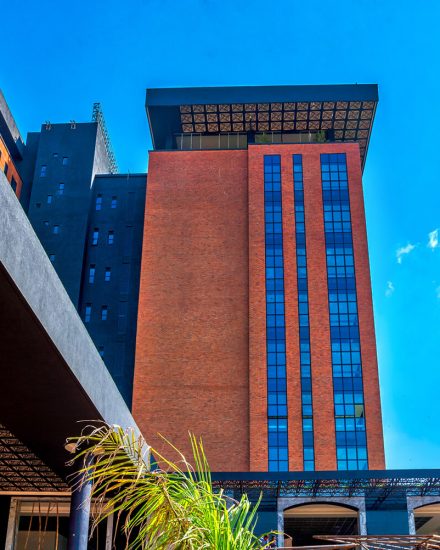 VCON_Kampala-kingdom-Exterior